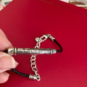 Brighton bracelet with pretty flowers